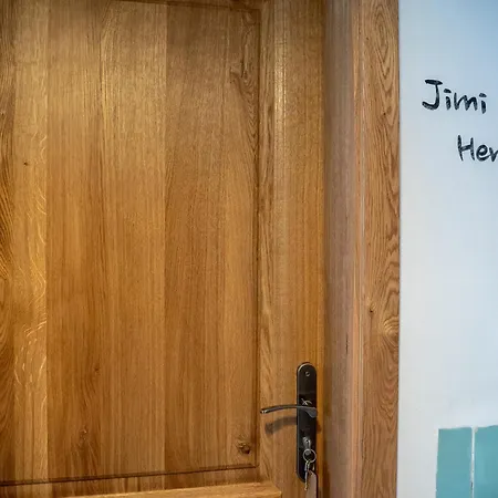 Jimi Hendrix Apartman